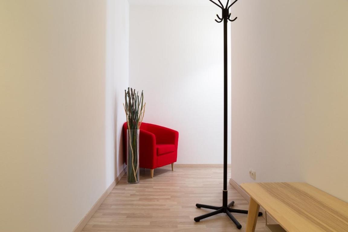 Great Tourist And Business Apartment Near Center Bratysława Zewnętrze zdjęcie