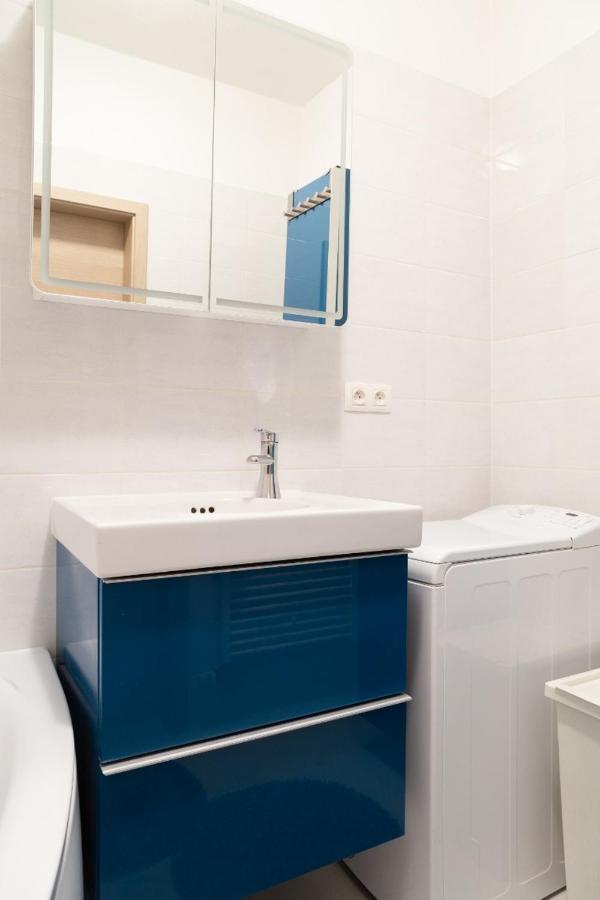 Great Tourist And Business Apartment Near Center Bratysława Zewnętrze zdjęcie